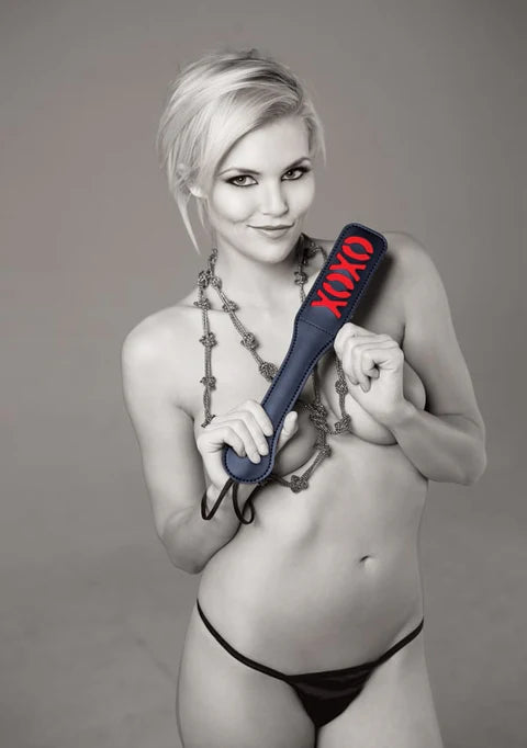 ''XOXO'' Paddle Black